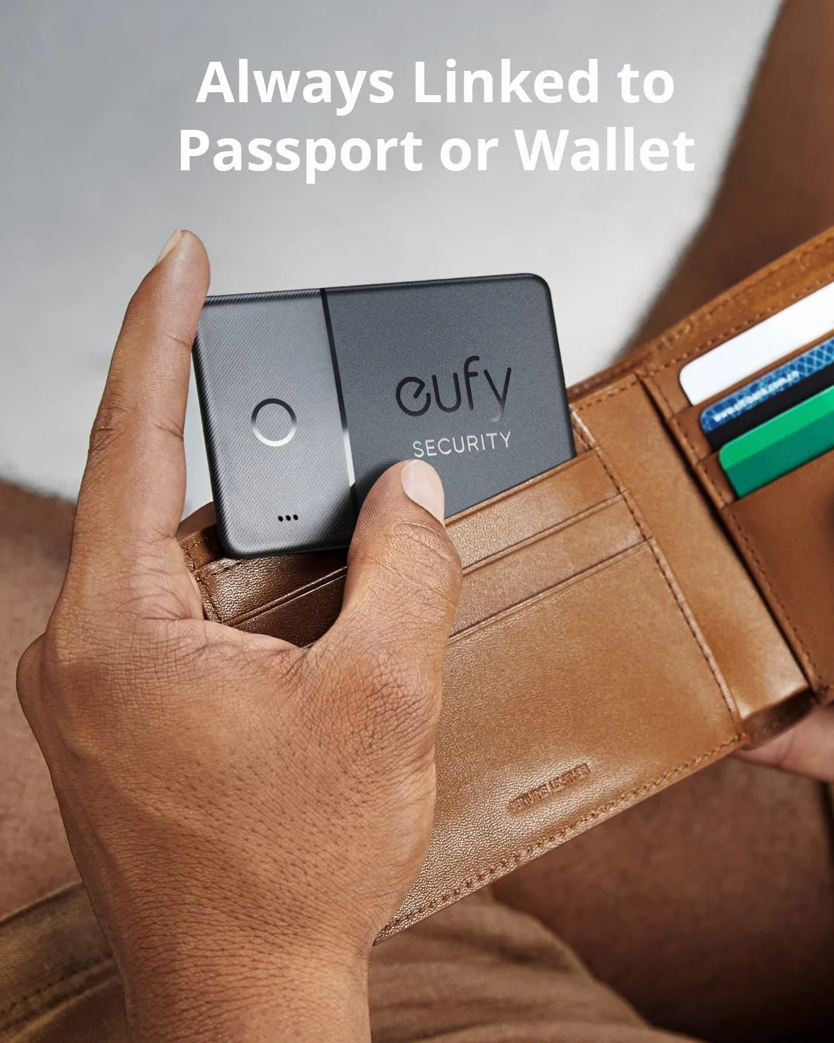 eufy Security SmartTrack Card nera resistente acqua spessore 2,4 mm durata batteria 3 anni