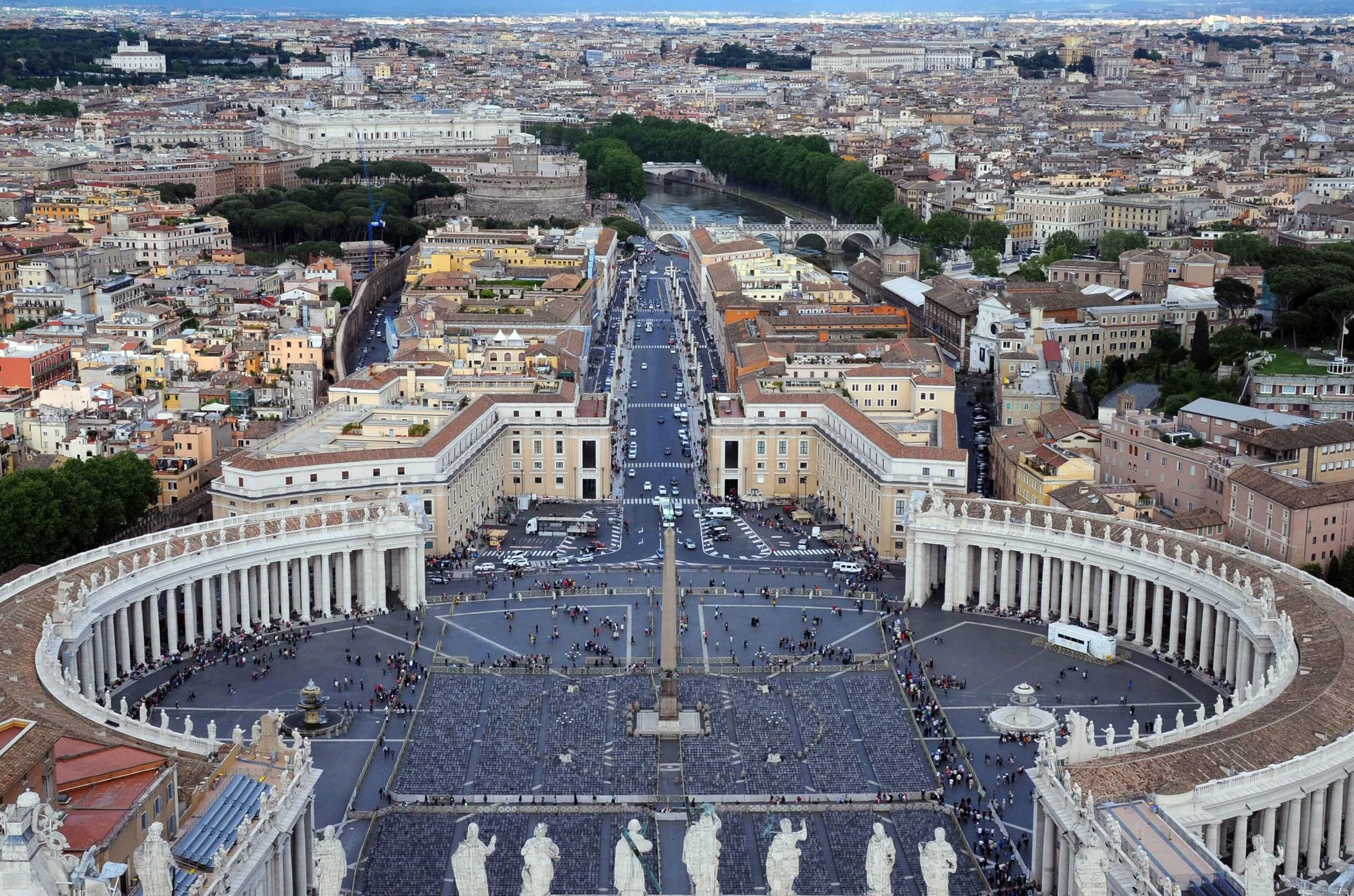 Set di cartoline Roma: 9 carte singole - Motivi fotografici Colosseo, Foro Romano, Basilica di San Pietro