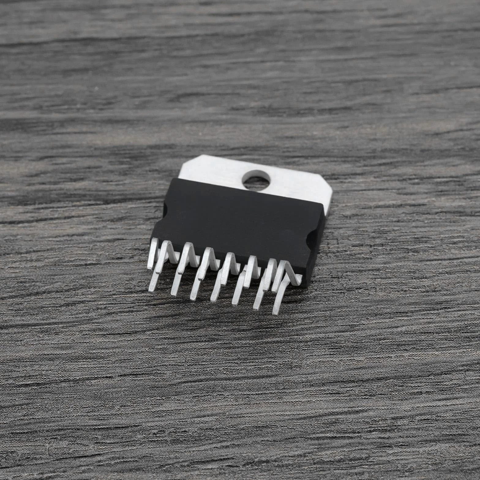 TDA7293 Amplificatore Audio Semiconduttore 100W 15V 15 Pin