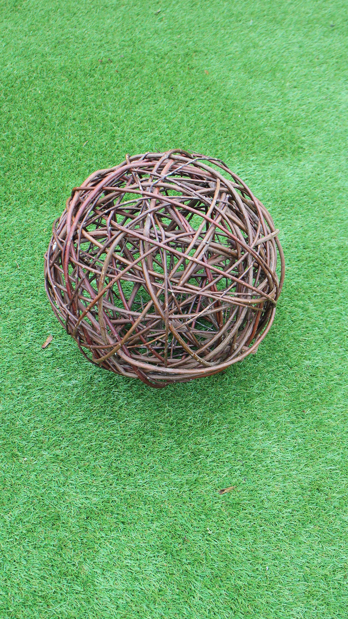 Palla di salice in 6 misure, realizzata a mano in UE (40 cm)