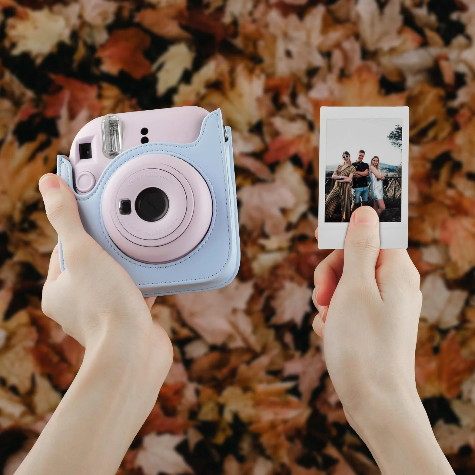 Custodia per Fotocamera Fujifilm Mini 12 in Pelle PU Compatibile Instax Mini, Cielo Blu
